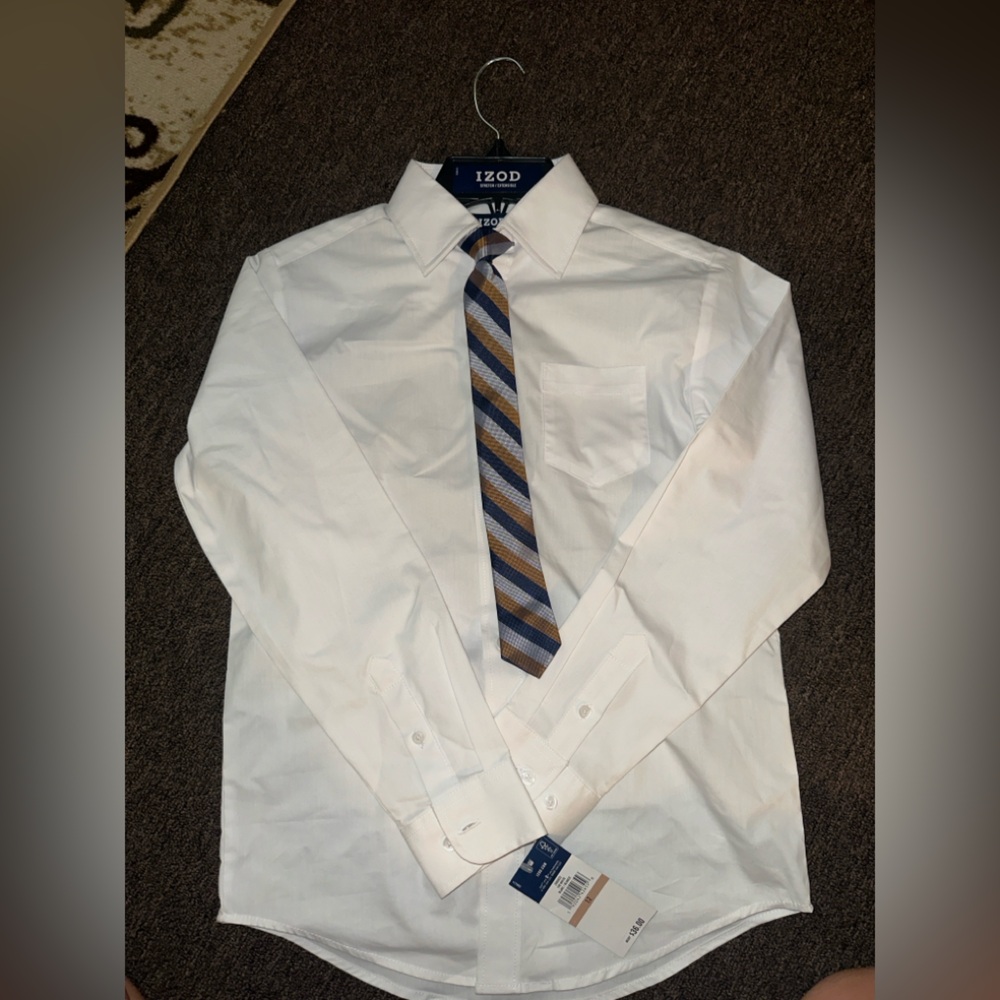 IZOD Men's White Dress Shirt with Striped Tie